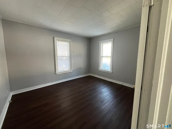$2,550 | 48 Franklin Street, Unit 1, Danbury, CT 06810