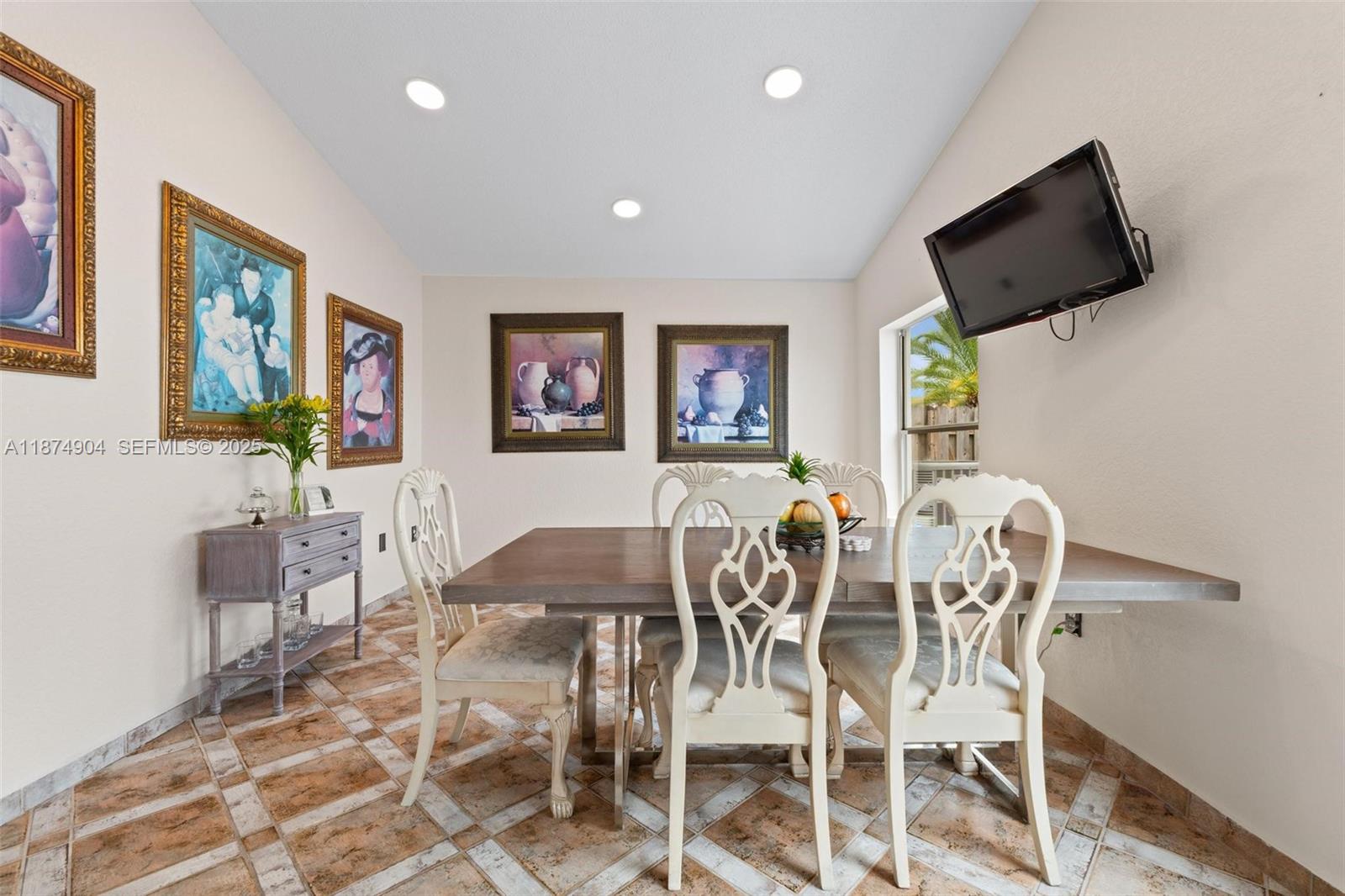 16034 Southwest 83rd Terrace Miami, FL 33193 - Photo 5 of 30 a view of a dining room with furniture