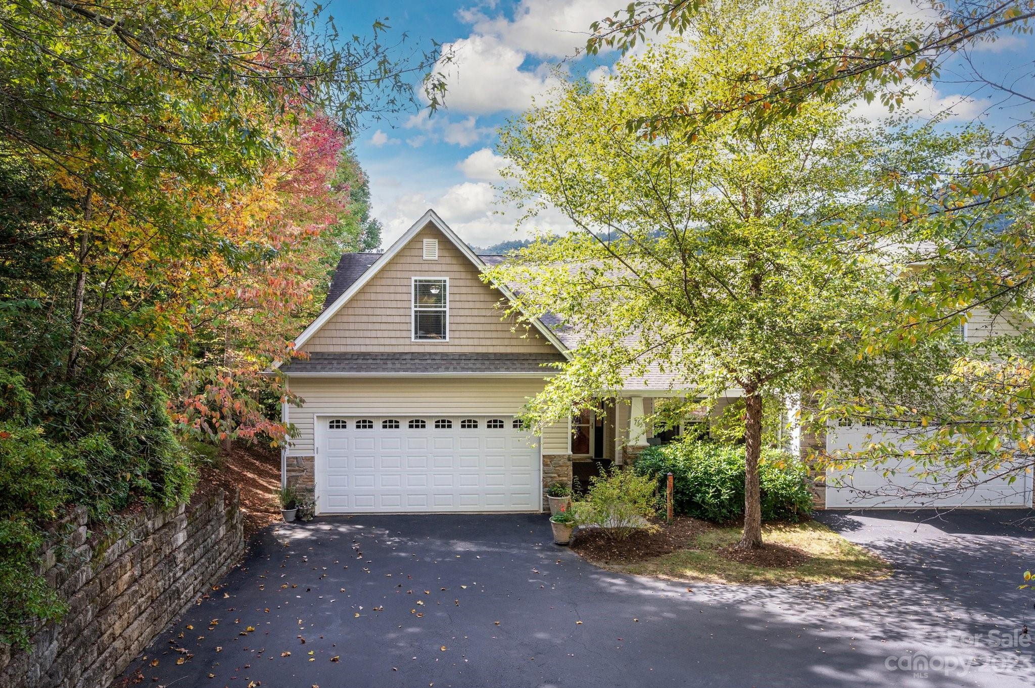 76 Dillingham Road Asheville, NC 28805 - Photo 1 of 30 Gallery Image 1