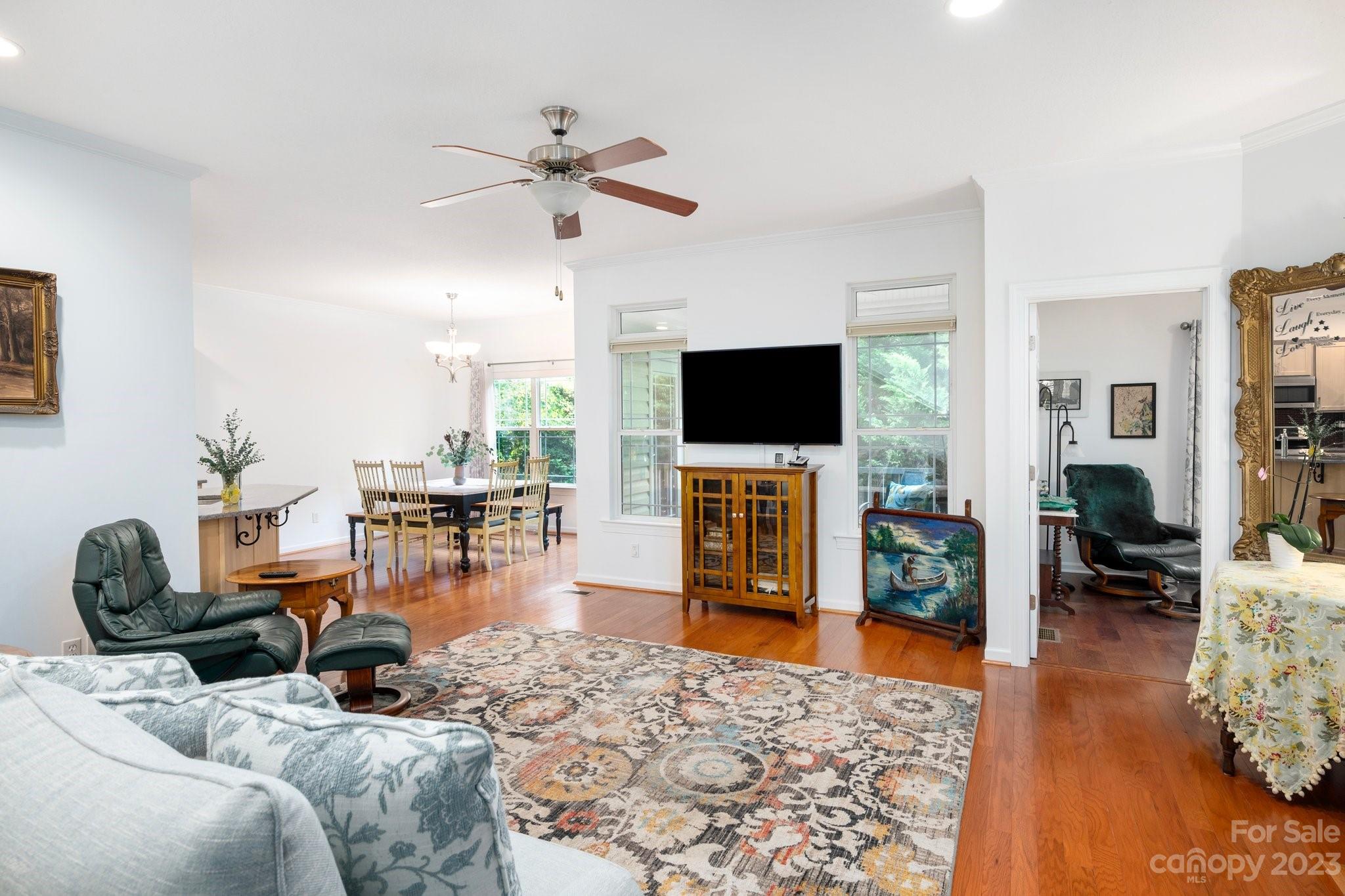 76 Dillingham Road Asheville, NC 28805 - Photo 4 of 30 Gallery Image 4