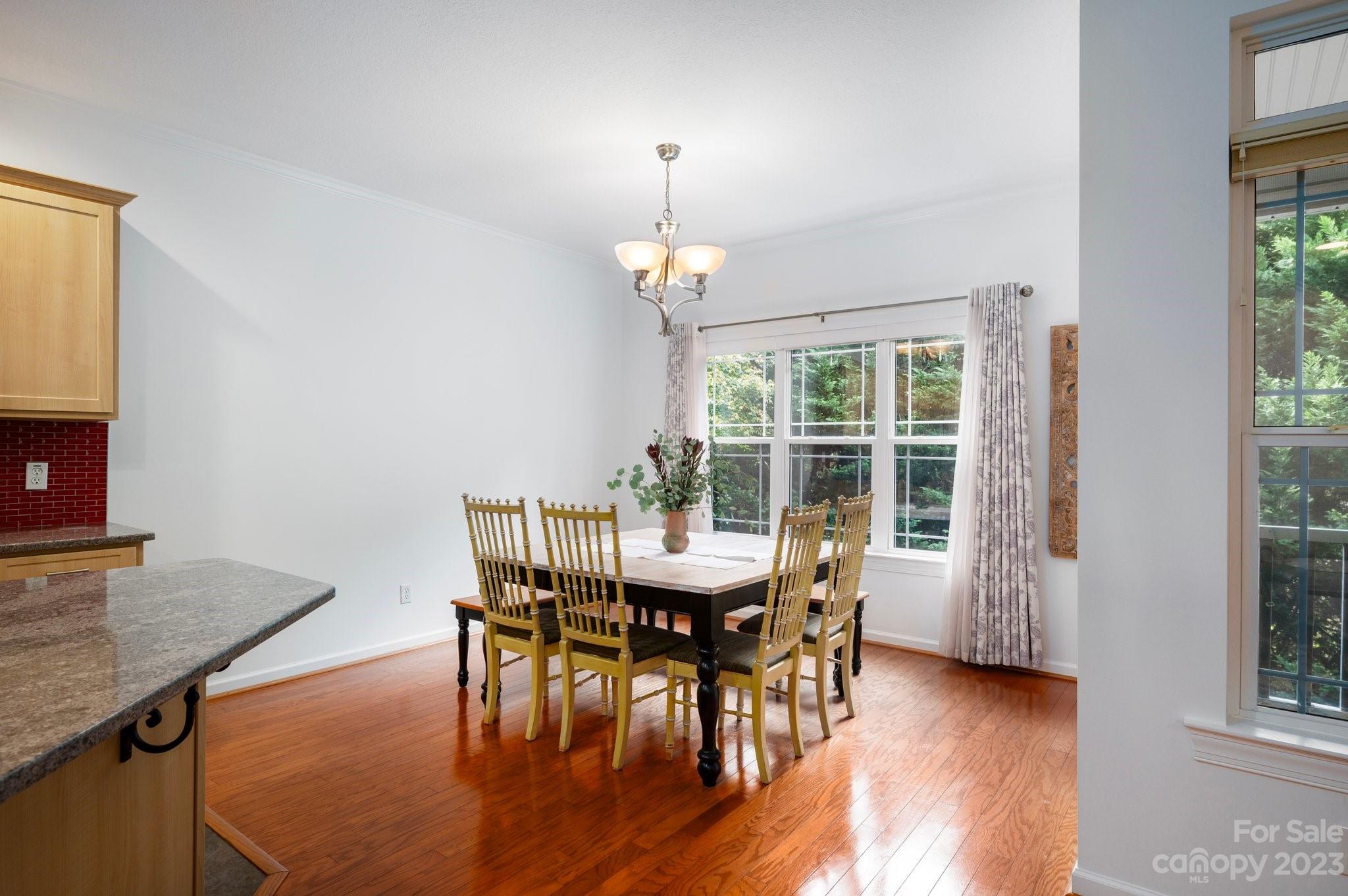 76 Dillingham Road Asheville, NC 28805 - Photo 6 of 30 Gallery Image 6