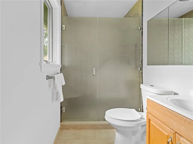 $1,050,000 | 154 Beechwood Drive, Cranston, RI 02921