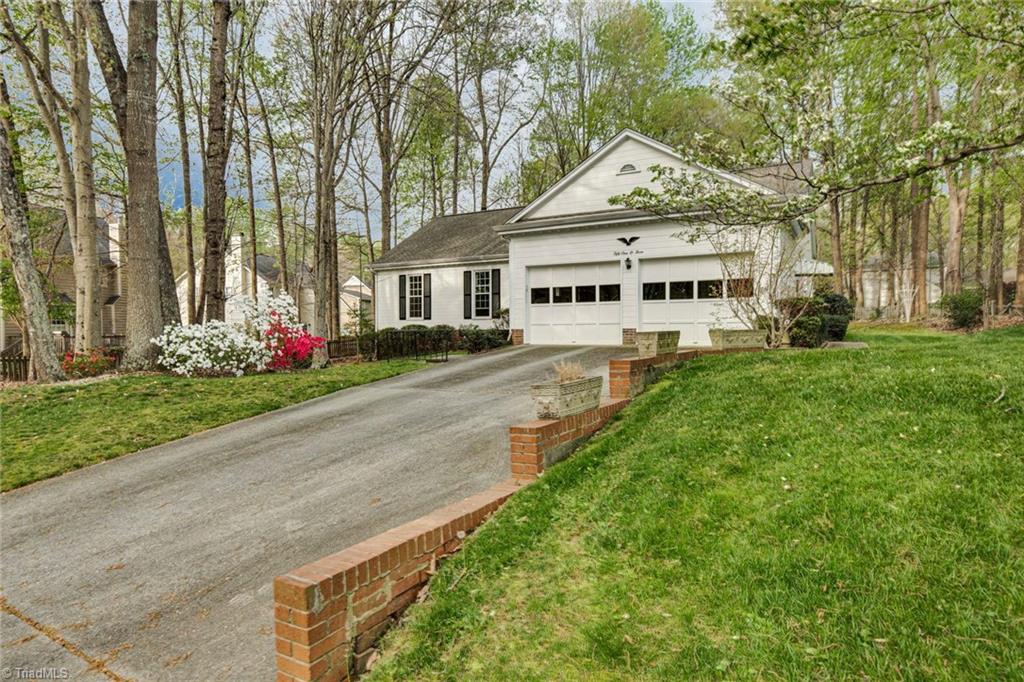 5103 Nantucket Road Greensboro, NC 27455 - Photo 36 of 37 Gallery Image 36
