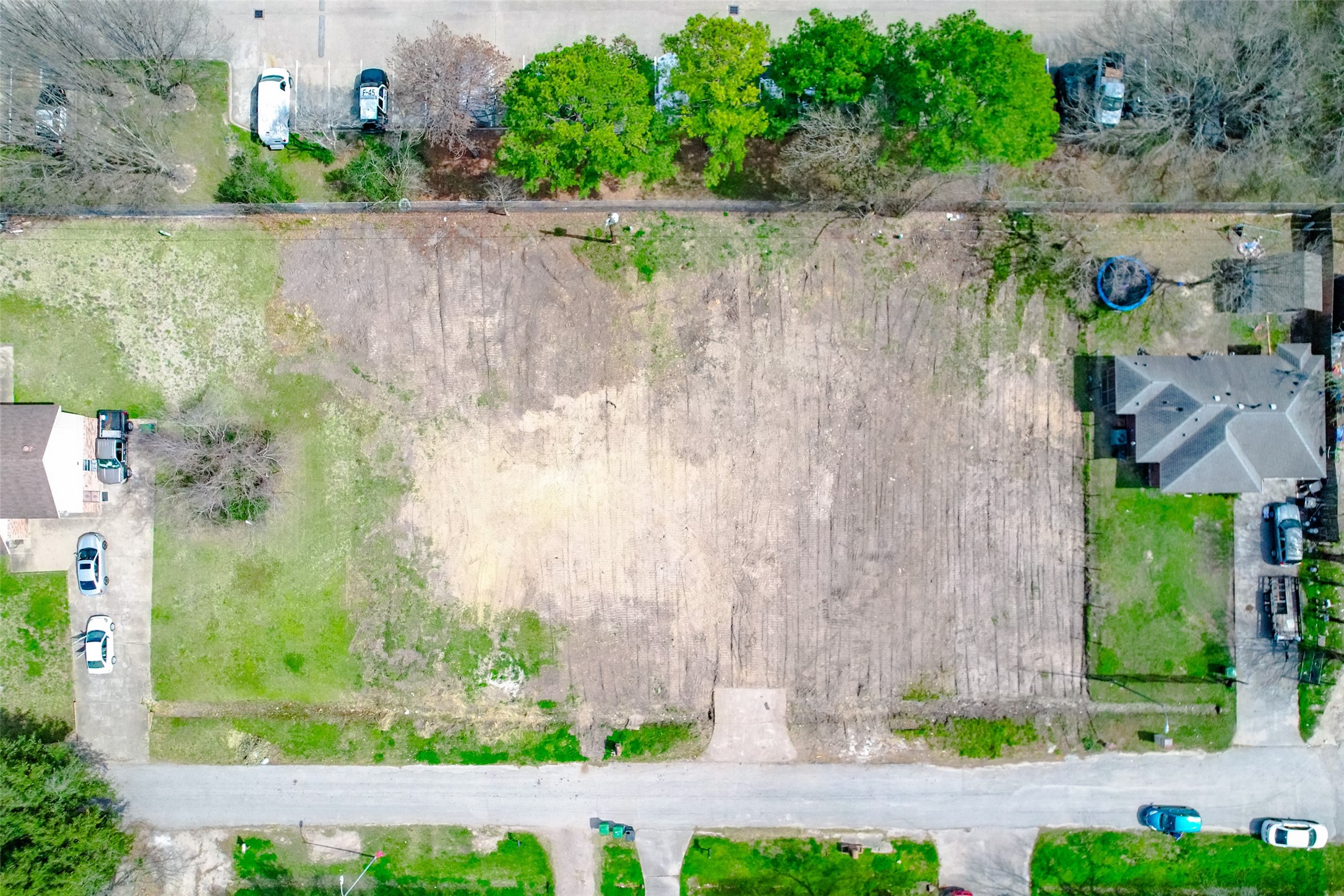 8524 Observatory Street Houston, TX 77088 - Photo 3 of 17