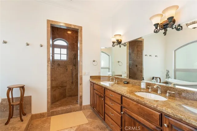 $1,799,000 | 2328 Dos Lomas, Fallbrook, CA 92028