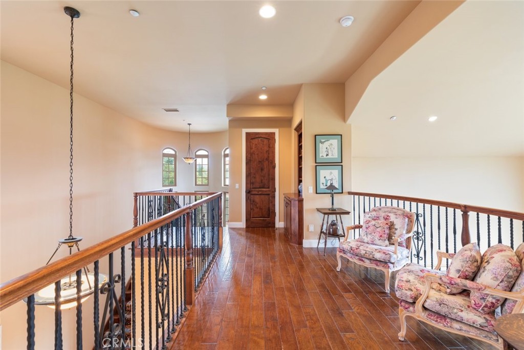 2328 Dos Lomas Fallbrook, CA 92028 - Photo 20 of 55 Main House,upstairs