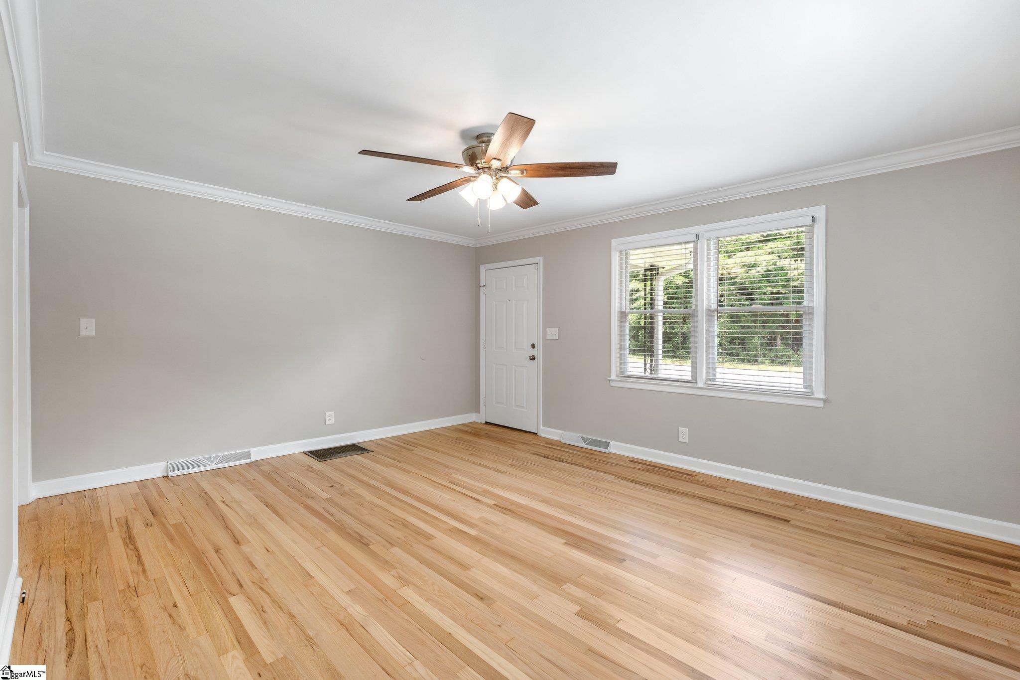 520 Ridgewood Drive Greer, SC 29651 - Photo 13 of 34 Gallery Image 13