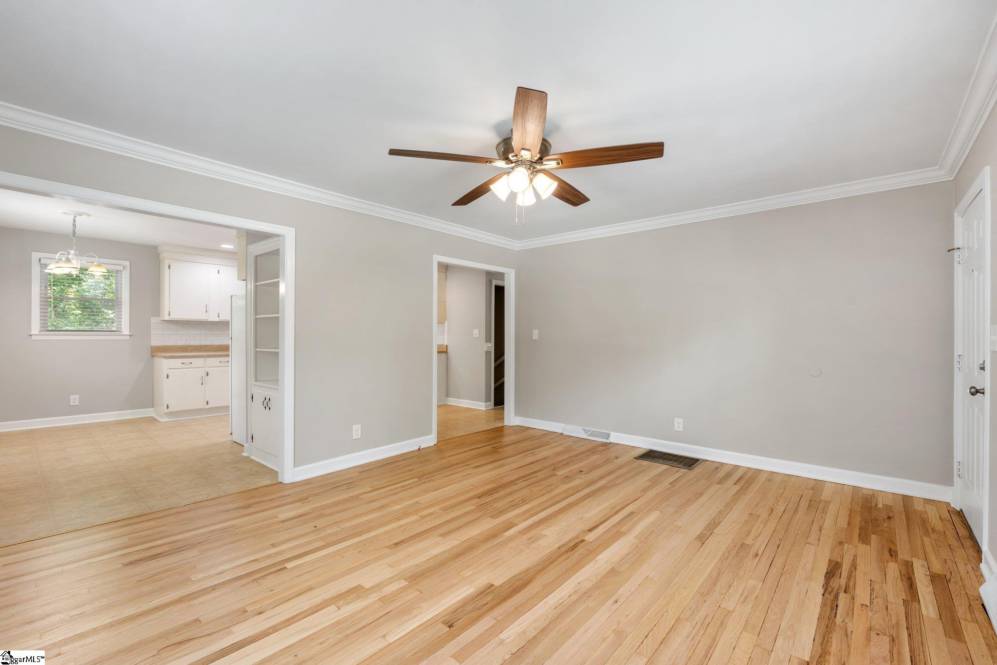 520 Ridgewood Drive Greer, SC 29651 - Photo 14 of 34 Gallery Image 14
