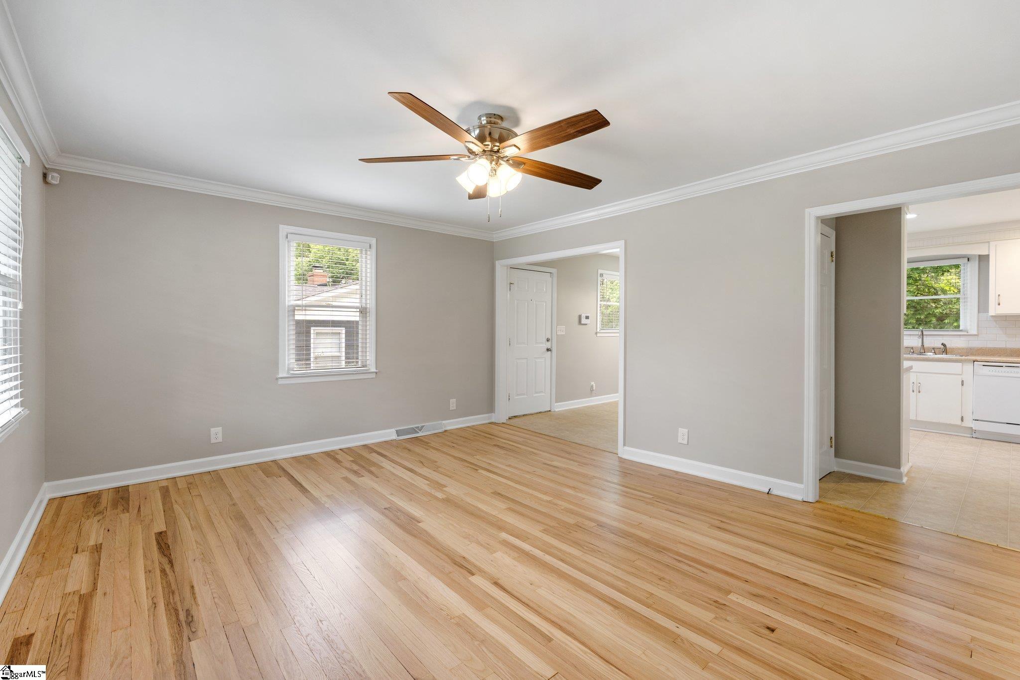 520 Ridgewood Drive Greer, SC 29651 - Photo 16 of 34 Gallery Image 16