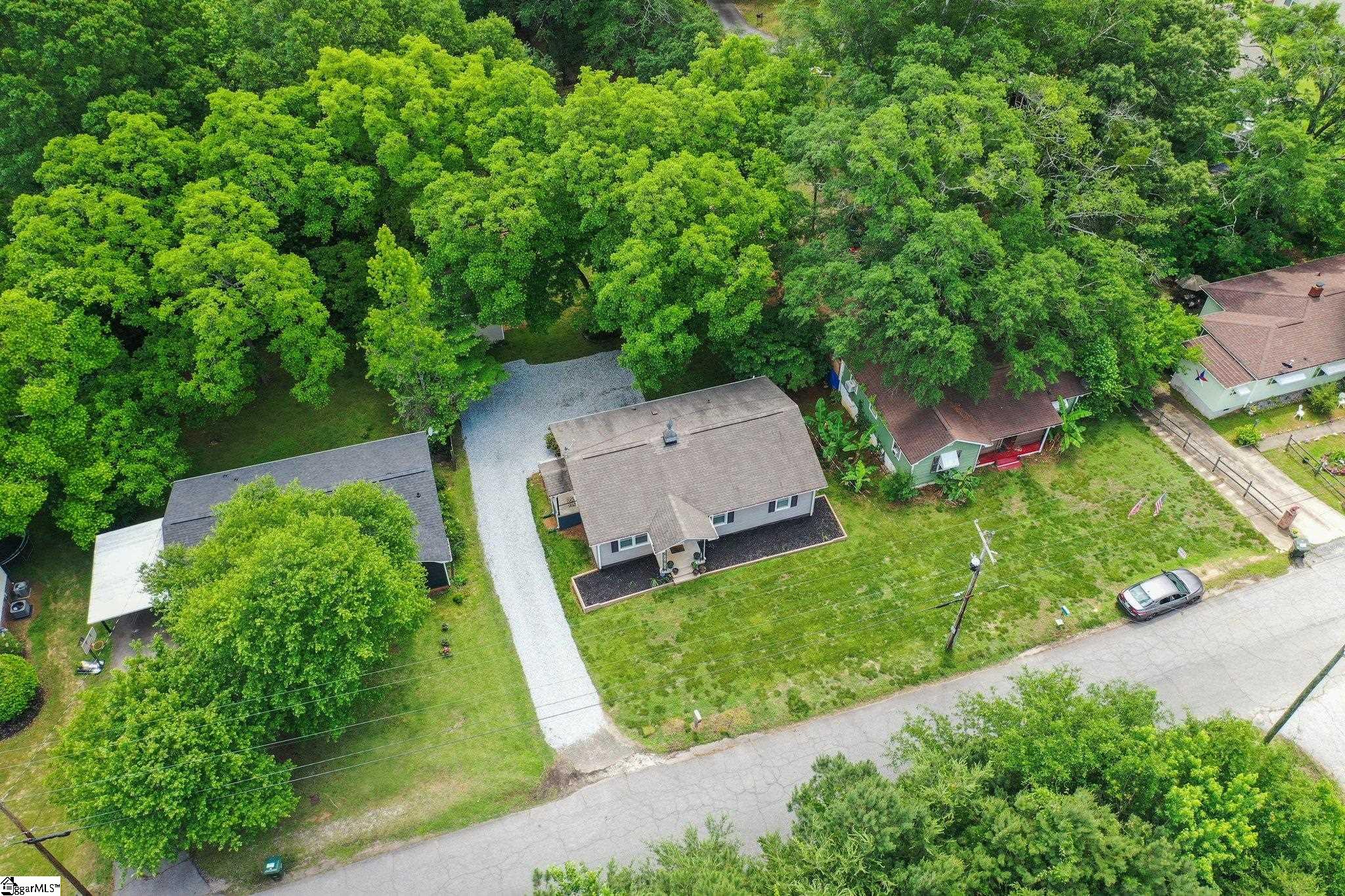 520 Ridgewood Drive Greer, SC 29651 - Photo 28 of 34 Gallery Image 28