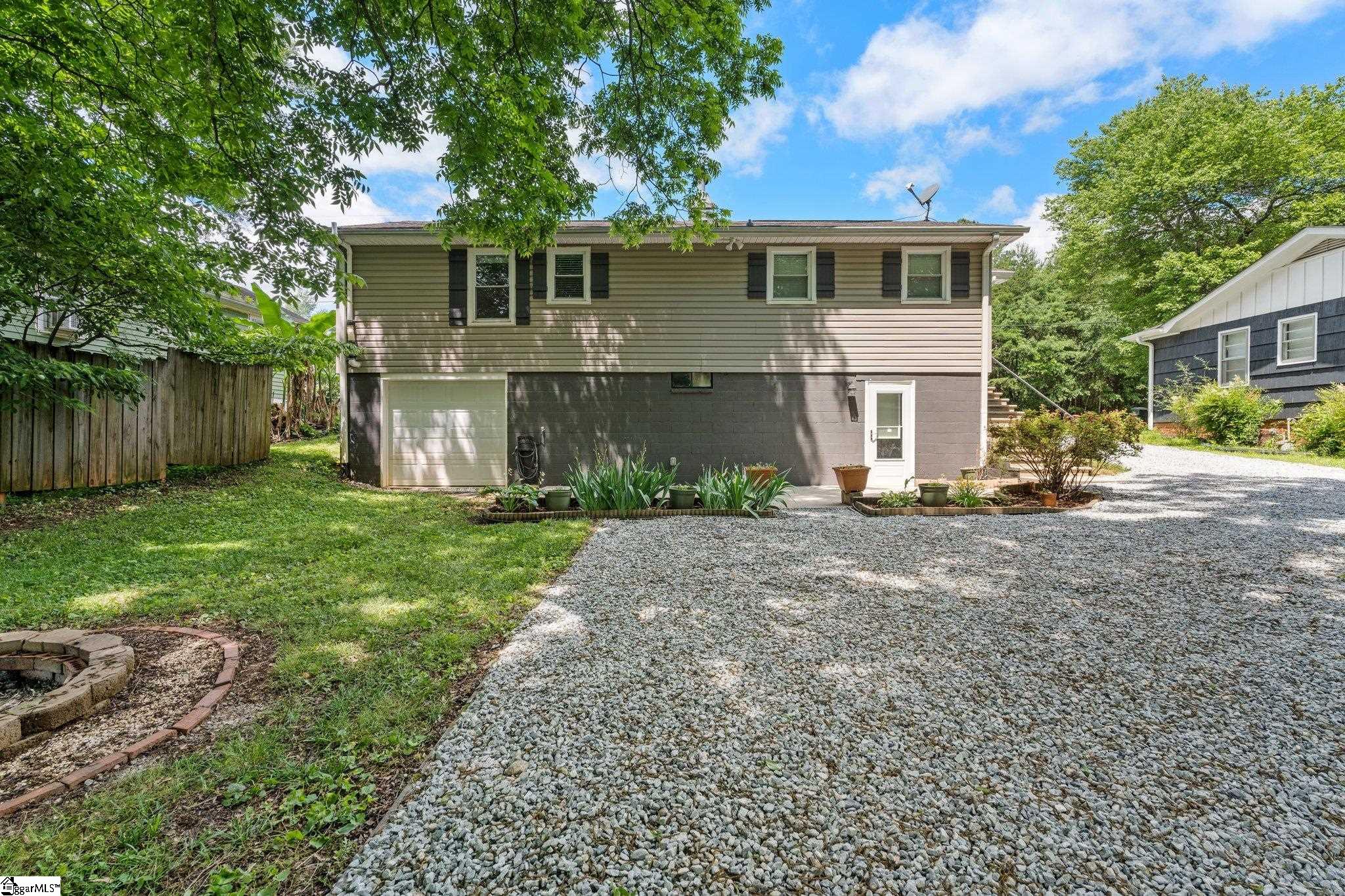 520 Ridgewood Drive Greer, SC 29651 - Photo 30 of 34 Gallery Image 30