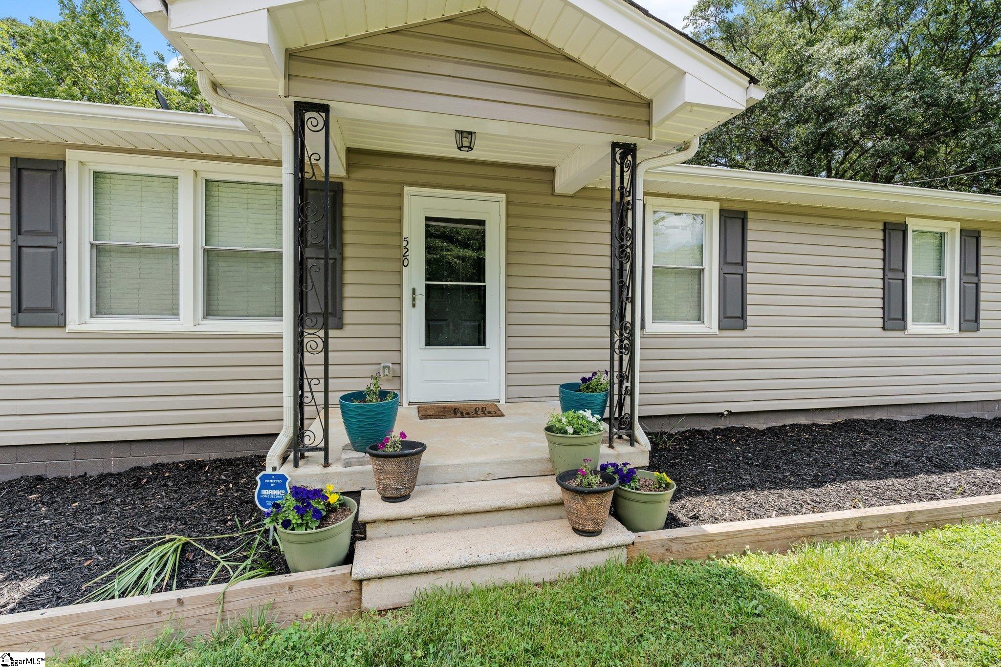 520 Ridgewood Drive Greer, SC 29651 - Photo 3 of 34 Gallery Image 3