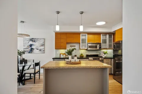 $880,000 | 170 King Street, Unit 711, San Francisco, CA 94107