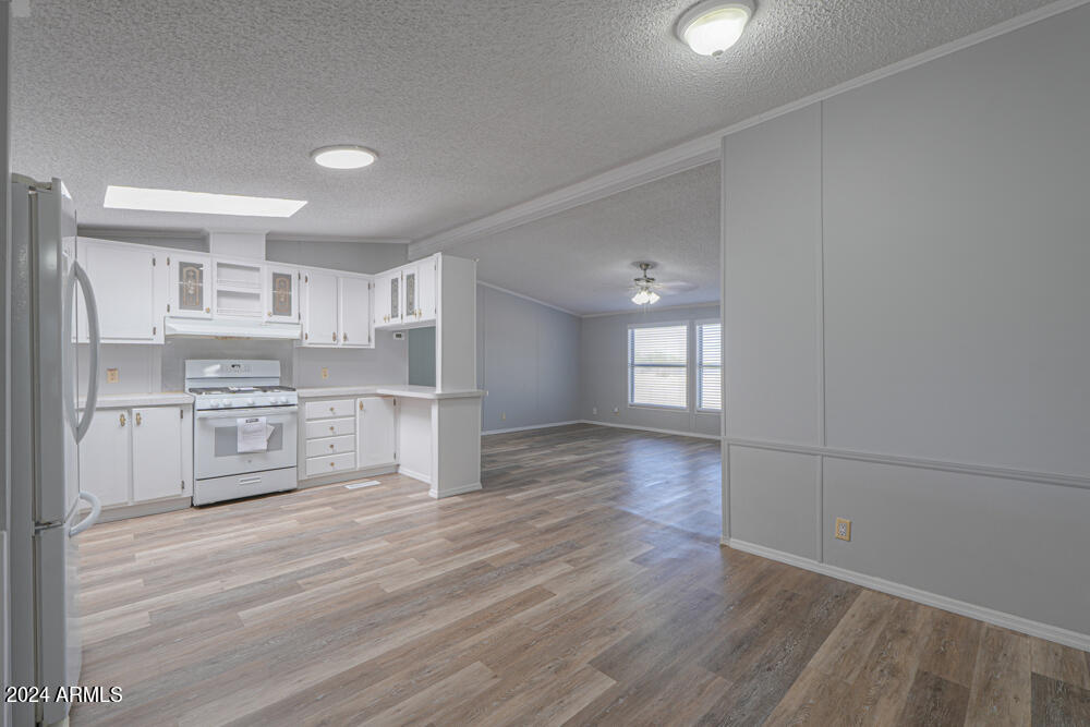 8926 North Thunderbird Road Maricopa, AZ 85139 - Photo 30 of 49 30
