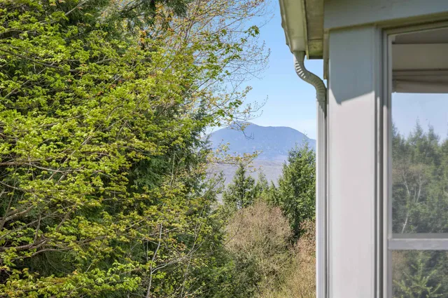 $1,300,000 | 581 Perry Lea Road, Waterbury, VT 05676