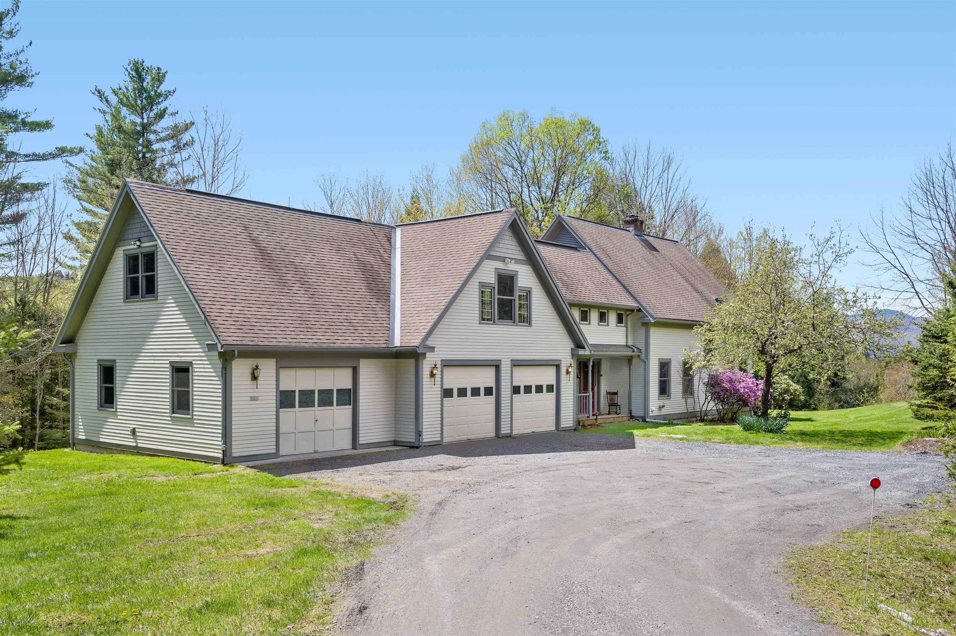 581 Perry Lea Road Waterbury, VT 05676 - Photo 4 of 60