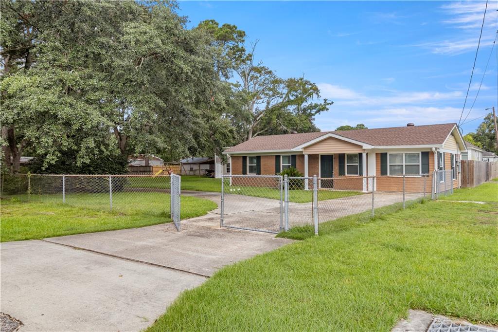 40697 Chinchas Creek Road Slidell, LA 70461 - Photo 2 of 19 Gallery Image 2