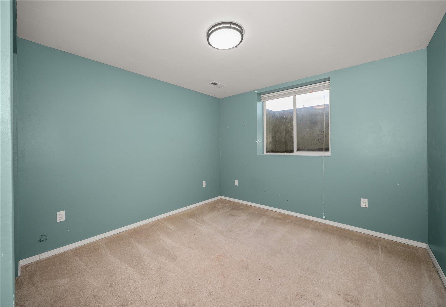 2022 North Rio Grande Lane Spokane Valley, WA 99016 - Photo 18 of 30