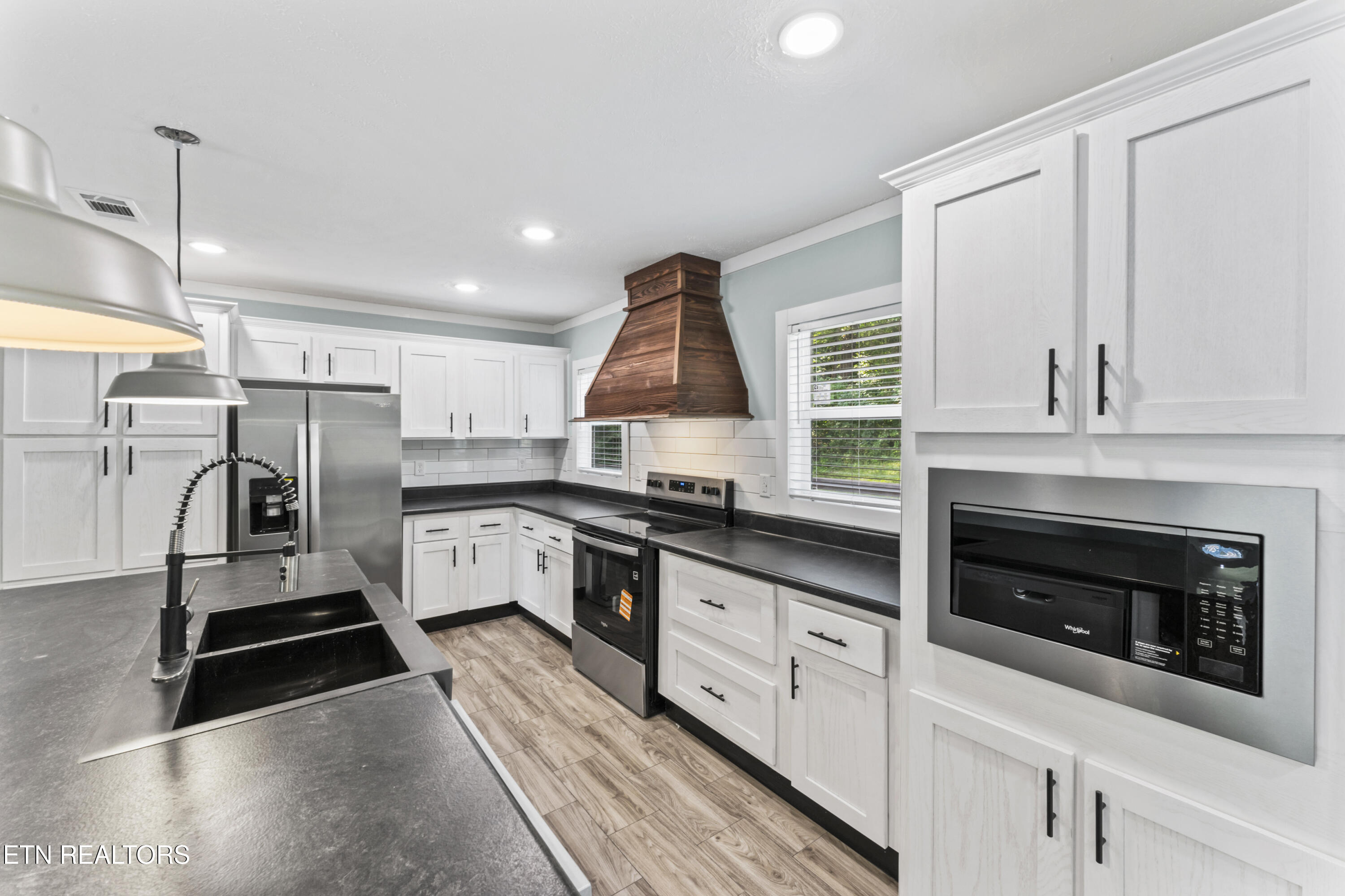 2839 Wayland Road Knoxville, TN 37914 - Photo 4 of 30 Kitchen