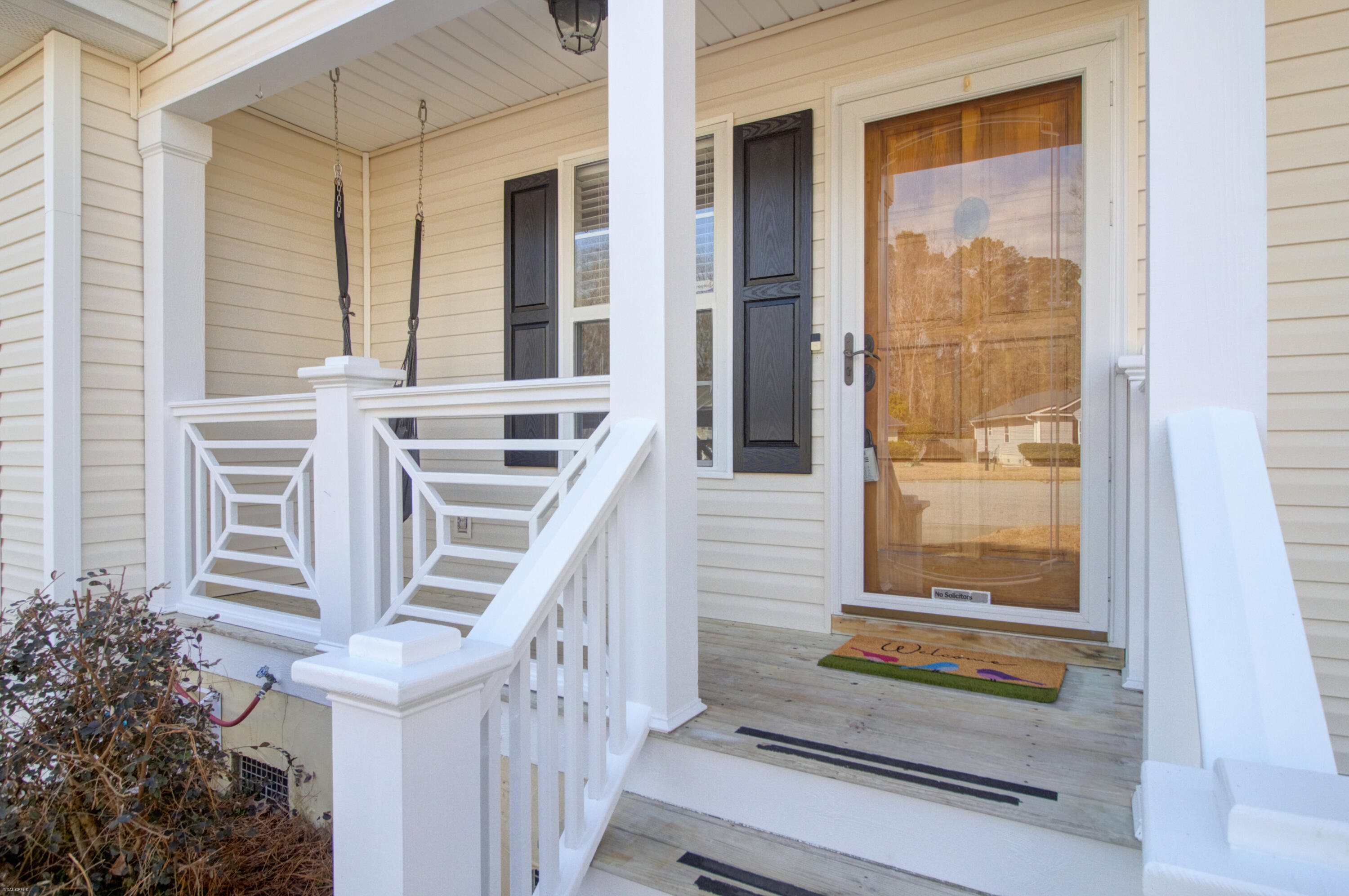 2629 Lani Court Charleston, SC 29414 - Photo 4 of 38 Front Porch