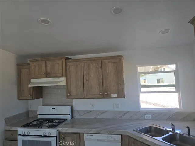 $189,900 | 13096 Blackbird Street, Unit 164, Garden Grove, CA 92843