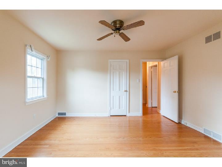 104 Providence Road Morton, PA 19070 - Photo 21 of 25 Bedroom 3