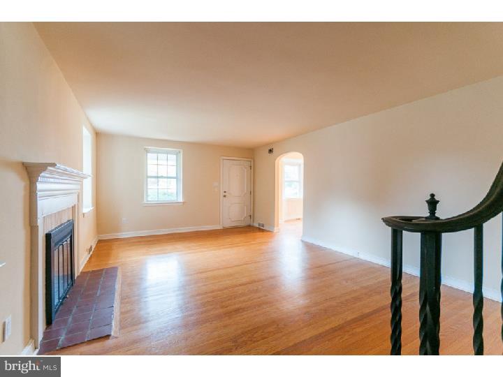 104 Providence Road Morton, PA 19070 - Photo 6 of 25 Living Room