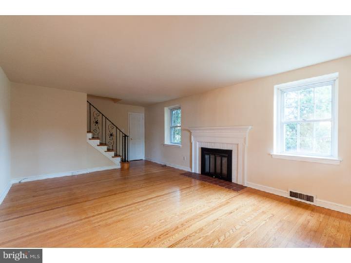 104 Providence Road Morton, PA 19070 - Photo 7 of 25 Living Room