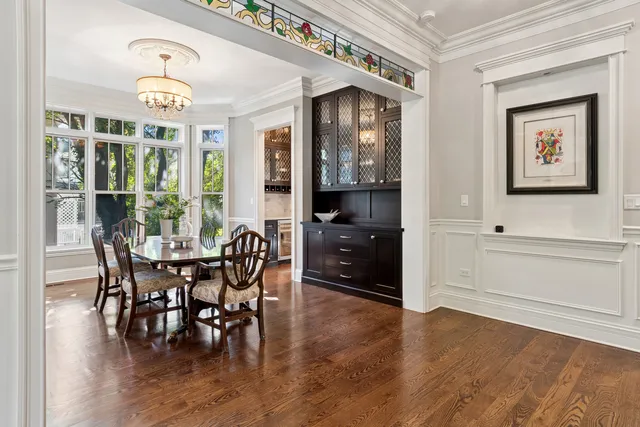 $1,895,000 | 203 South Columbia Street, Naperville, IL 60540