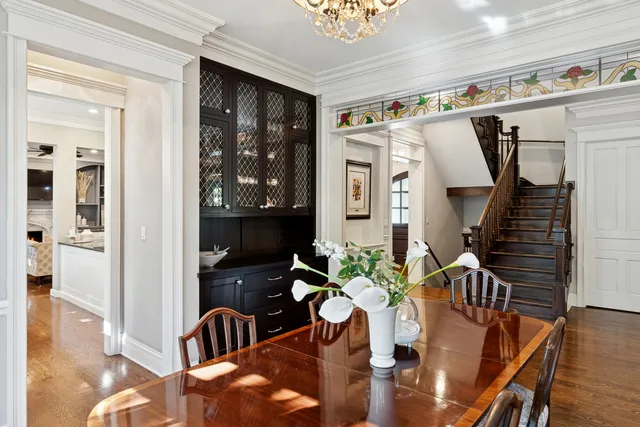 $1,895,000 | 203 South Columbia Street, Naperville, IL 60540