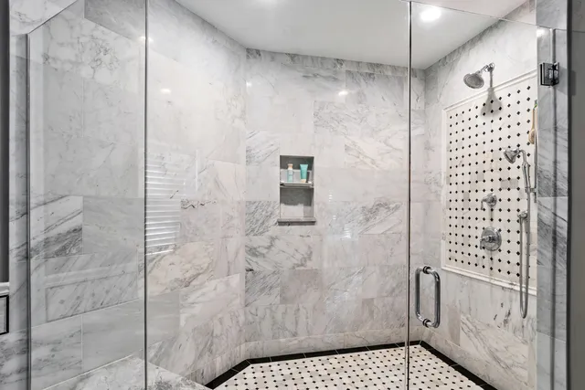 $1,895,000 | 203 South Columbia Street, Naperville, IL 60540