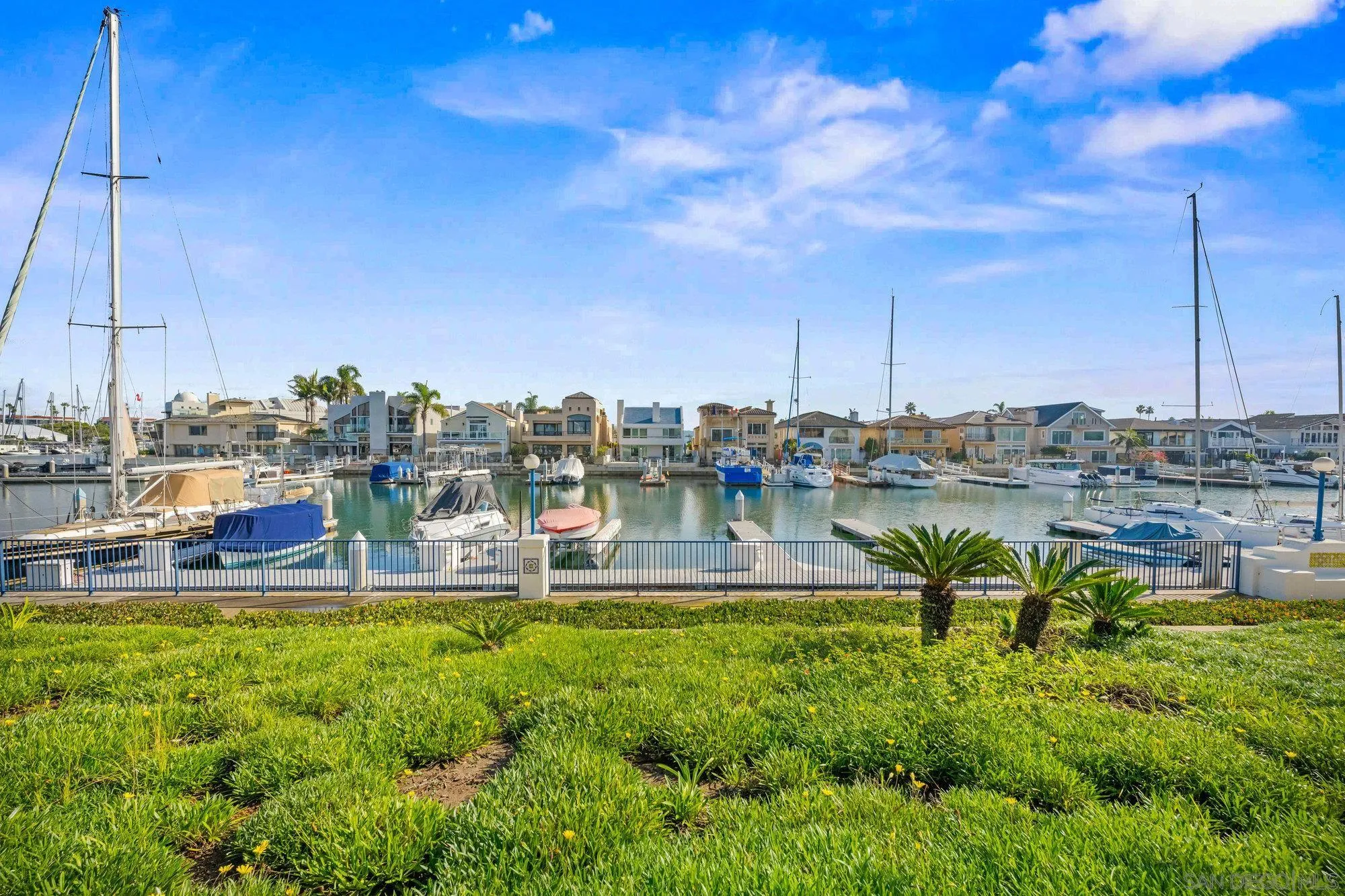 86 Half Moon Bend Coronado, CA 92118 - Photo 21 of 47