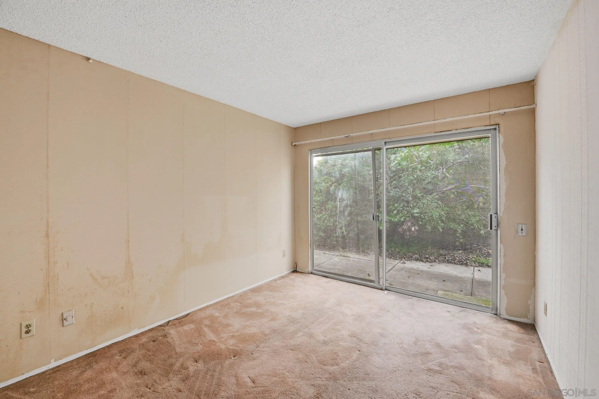 86 Half Moon Bend Coronado, CA 92118 - Photo 23 of 47