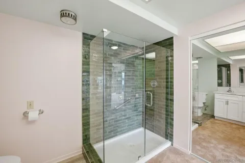 $2,100,000 | 86 Half Moon Bend, Coronado, CA 92118