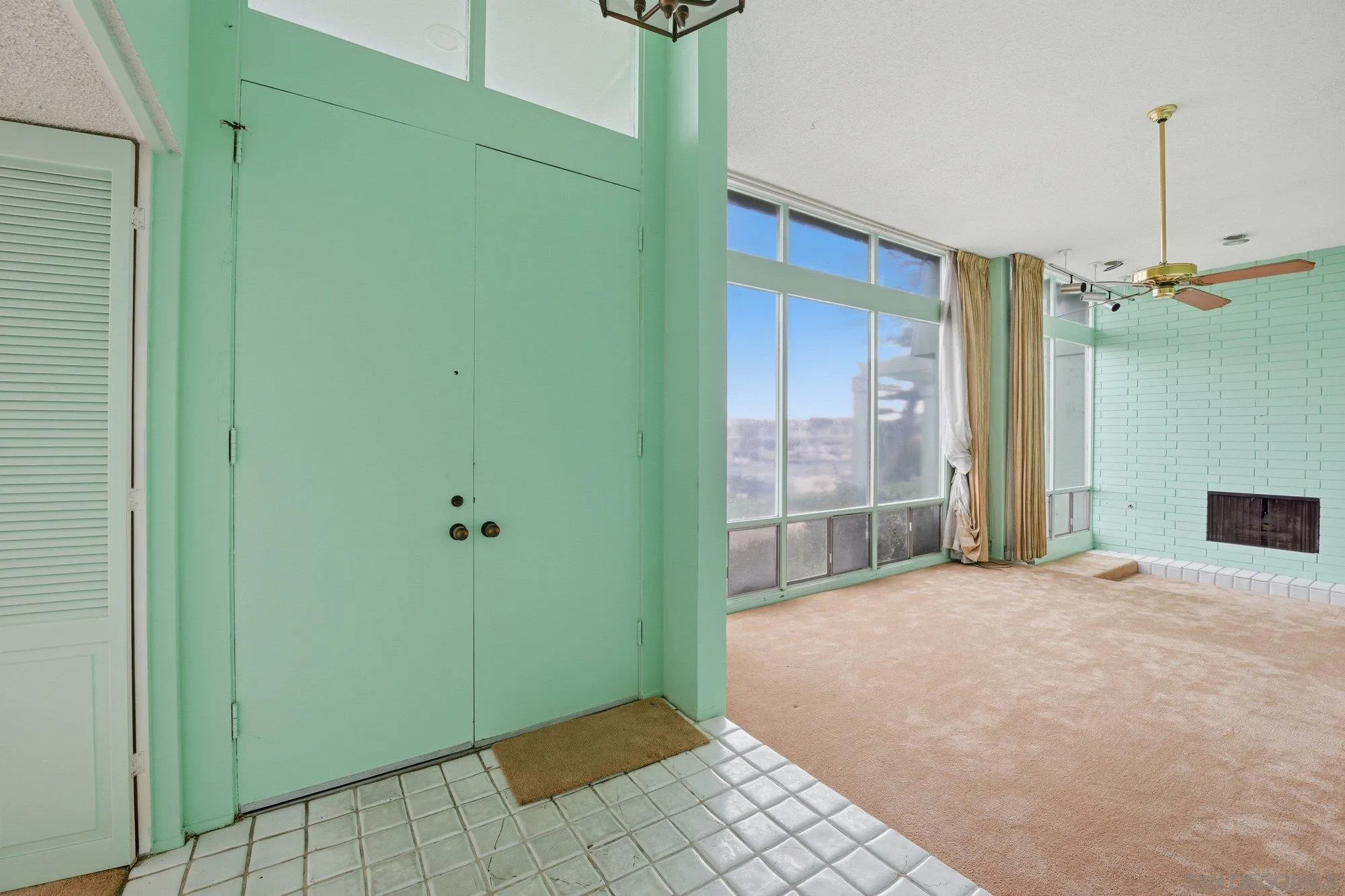 86 Half Moon Bend Coronado, CA 92118 - Photo 8 of 47