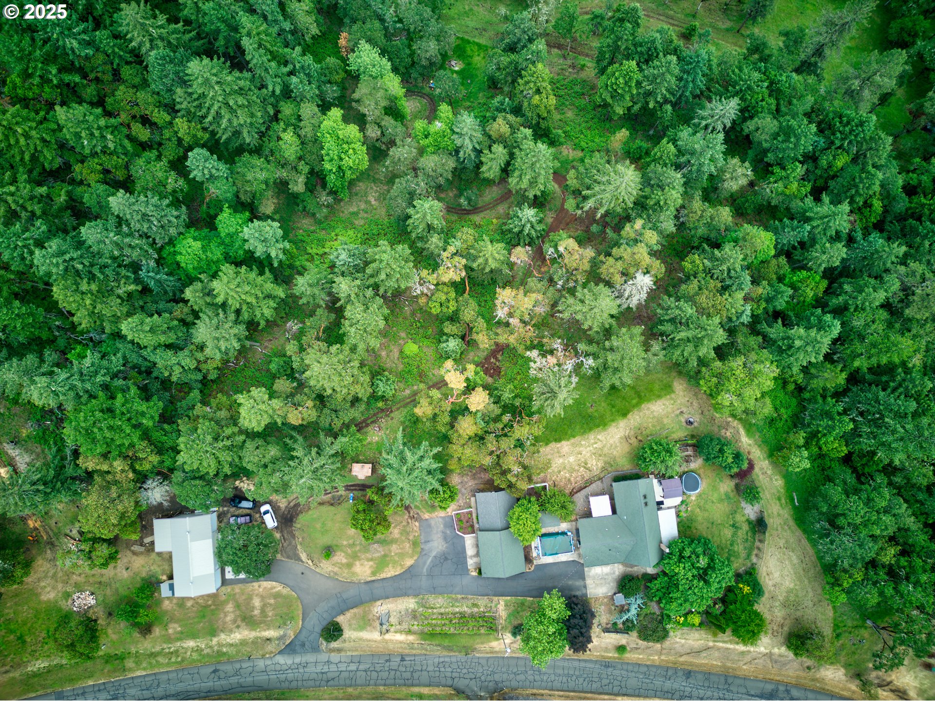 596 Sable Drive Roseburg, OR 97470 - Photo 6 of 48