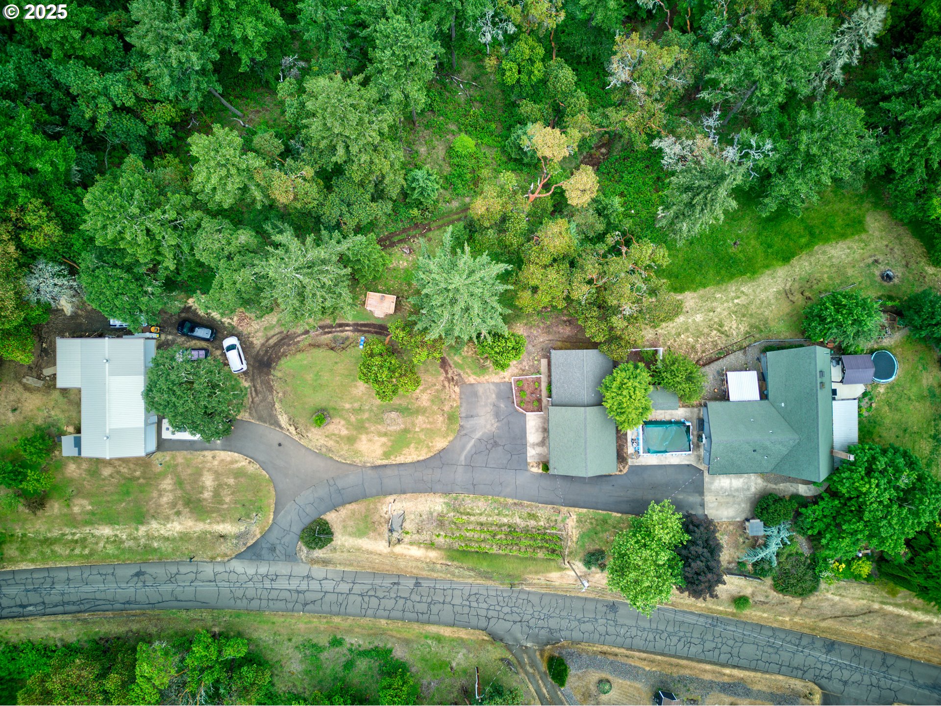 596 Sable Drive Roseburg, OR 97470 - Photo 7 of 48