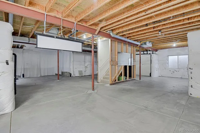 a view of a storage & utility room