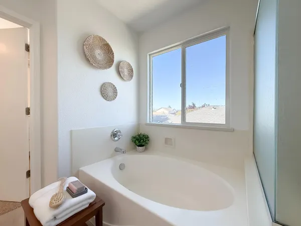 $569,900 | 1677 Brookglen Drive, Olivehurst, CA 95961