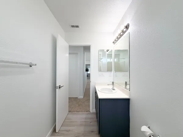 $569,900 | 1677 Brookglen Drive, Olivehurst, CA 95961