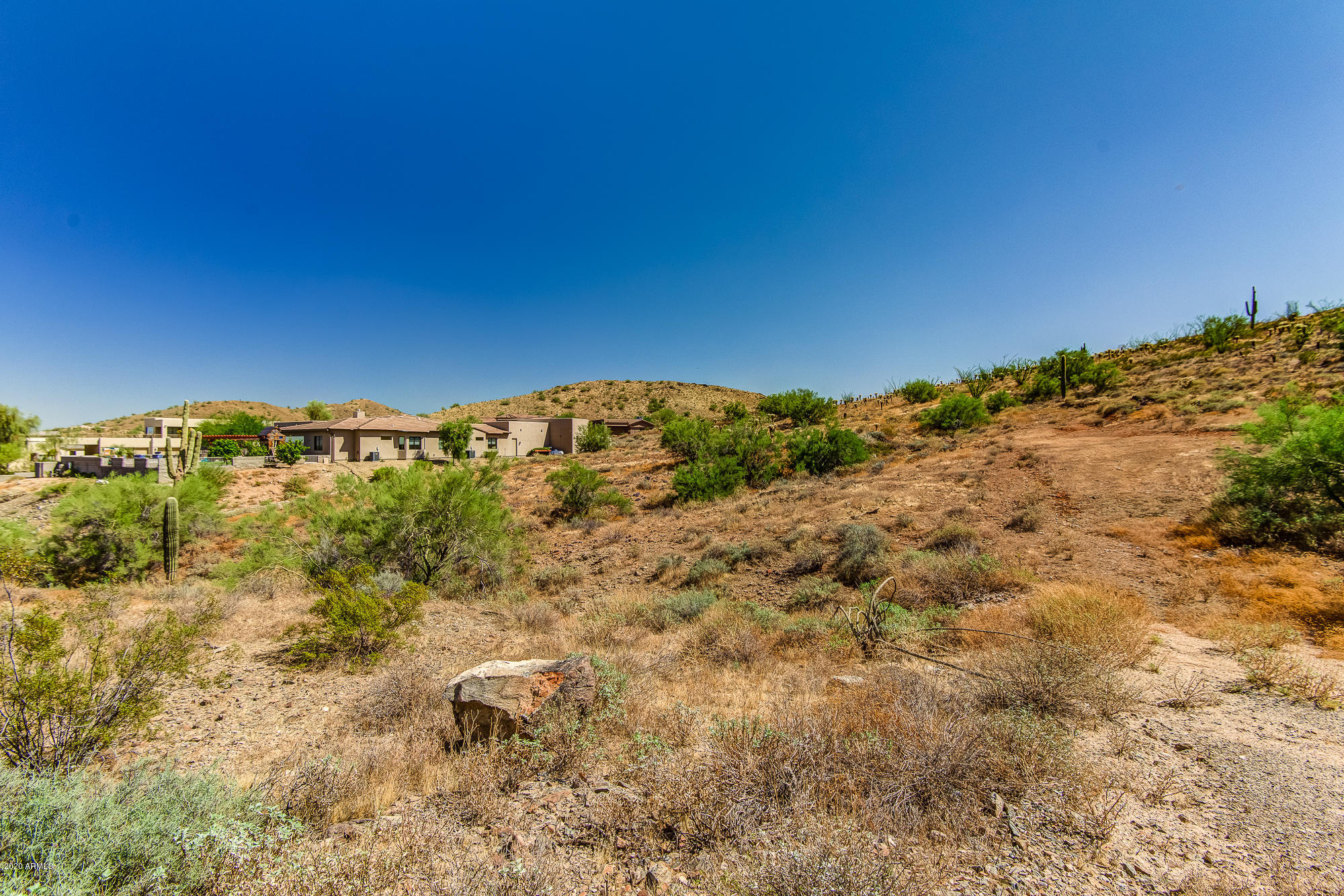 52 West Rock View Road Phoenix, AZ 85085 - Photo 9 of 13 DSC_1231_