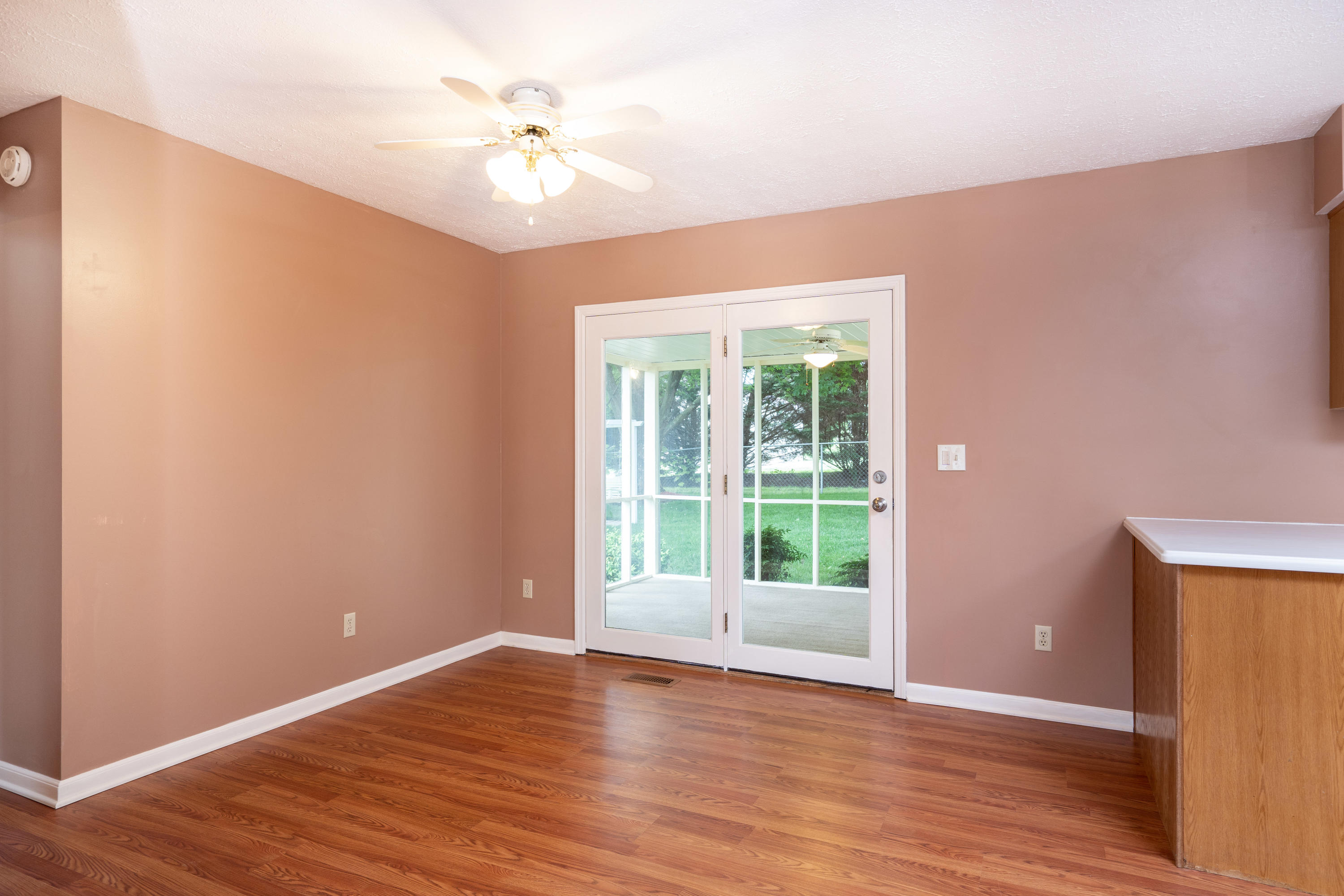 195 Misty Ridge Lane Ringgold, GA 30736 - Photo 11 of 28 Kitchen Dining