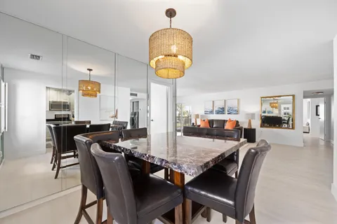 $499,900 | 3520 South Ocean Boulevard, Unit L306, South Palm Beach, FL 33480