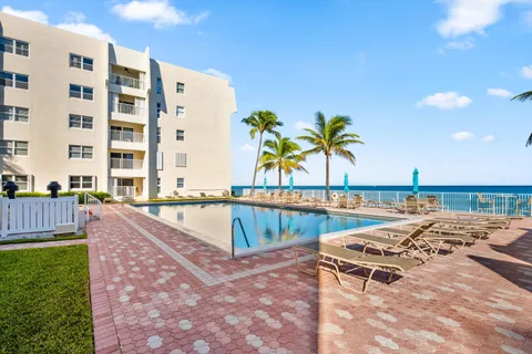 $499,900 | 3520 South Ocean Boulevard, Unit L306, South Palm Beach, FL 33480