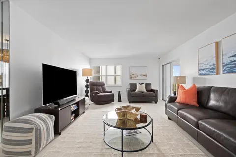 $499,900 | 3520 South Ocean Boulevard, Unit L306, South Palm Beach, FL 33480