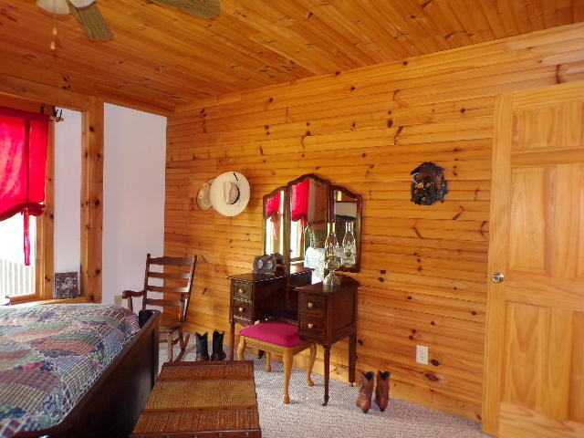 2031 Milky Way Road Jamestown, TN 38556 - Photo 17 of 40 20180524151304408664000000-o