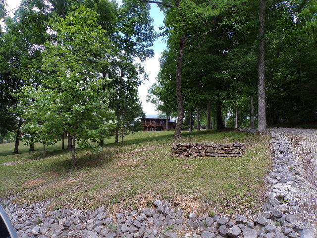 2031 Milky Way Road Jamestown, TN 38556 - Photo 3 of 40 20180525001633282956000000-o
