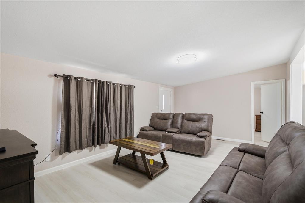 9636 Fm 3094 Scurry, TX 75158 - Photo 10 of 28