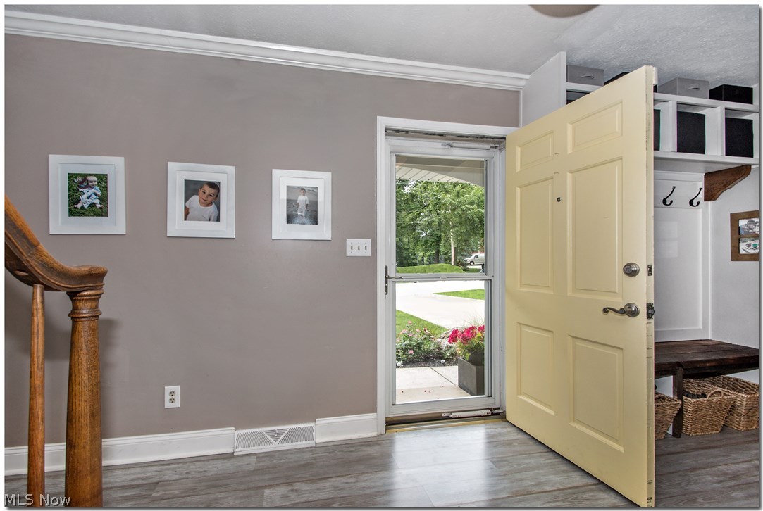 7407 Woodyard Road Hudson, OH 44236 - Photo 3 of 29 Gallery Image 3