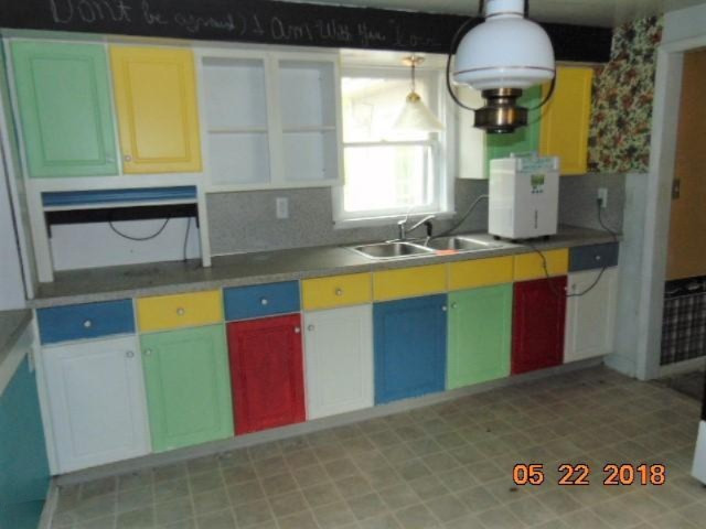 13770 State Road Nunica, MI 49448 - Photo 5 of 15 Kitchen